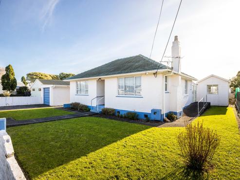 32 Whitaker Street, Waitara