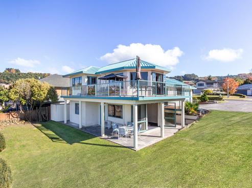 36 Kinder Street, Acacia Bay