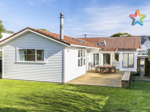 8 Raine Street, Karori