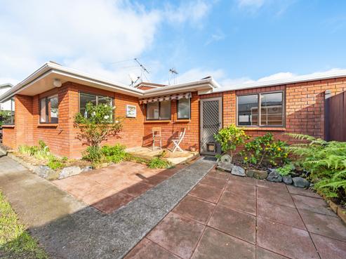 1/11 California Drive, Totara Park