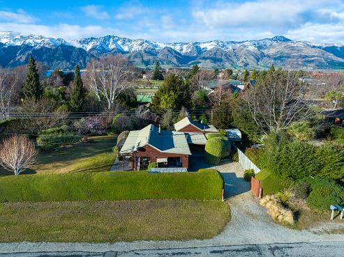 2 Bodkin Street, Lake Hawea