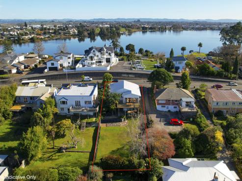 101 Pembroke Street, Hamilton Lake