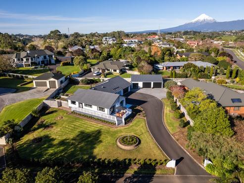 19D Shelter Grove, Frankleigh Park