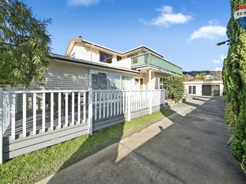 44 Whitemans Road, Silverstream