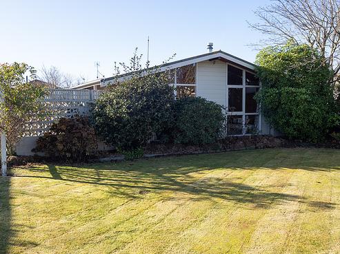 30 Churchill Avenue, Allenton