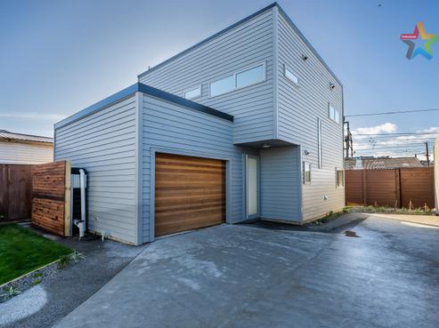1 Burnham Street, Petone