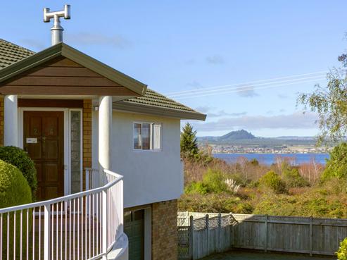 24 Kinder Street, Acacia Bay
