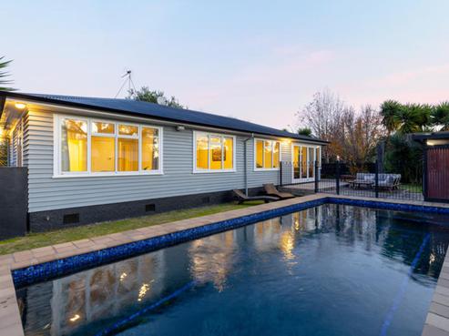 594 River Road, Fairfield