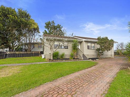 19 Stoll Place, Clendon Park