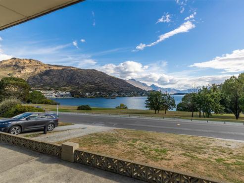 18 Lake Avenue, Frankton