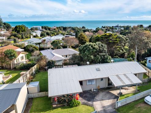 71 Mcfarlane Street, Oakura