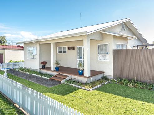 27 Miro Street, Castlecliff