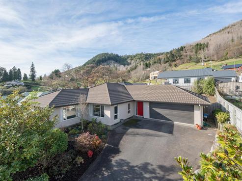 5 Campbell Street, Nelson South