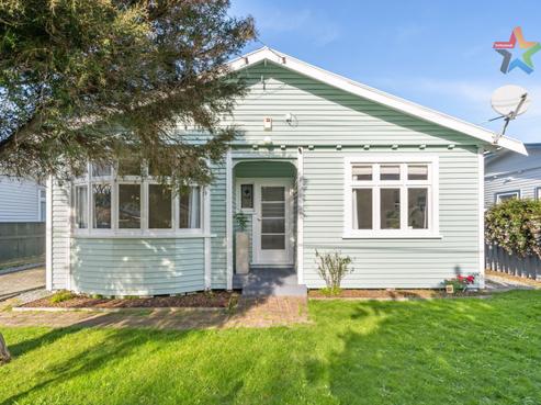 7 Moa Street, Alicetown