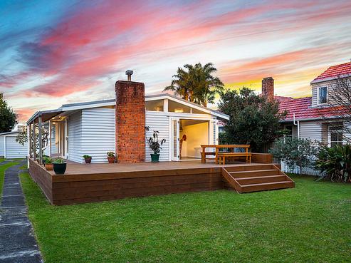 3 Barberry Lane, Te Atatu Peninsula