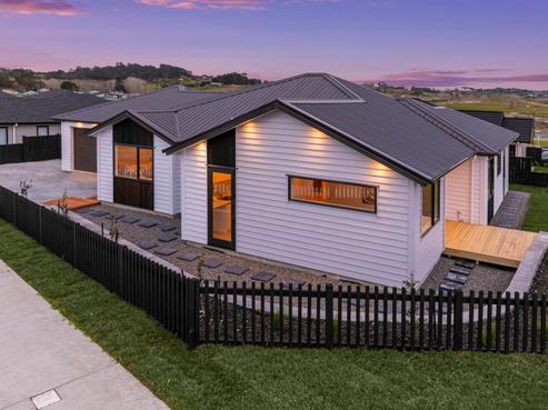 1 Edward Abell Street, Wainui
