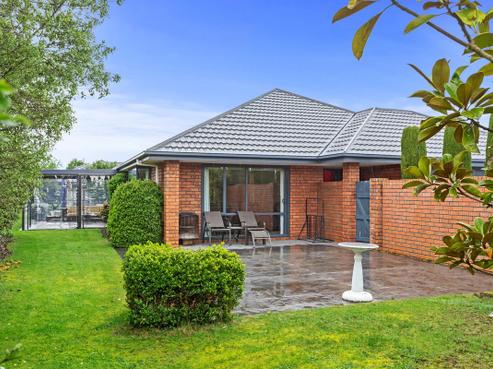 6 Yellowlees Drive, Kaiapoi