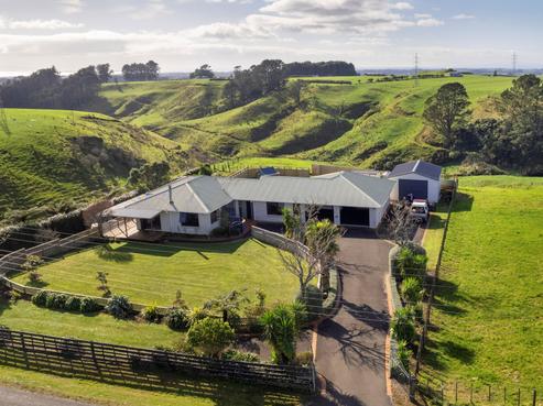 301 Hursthouse Road, Tarurutangi