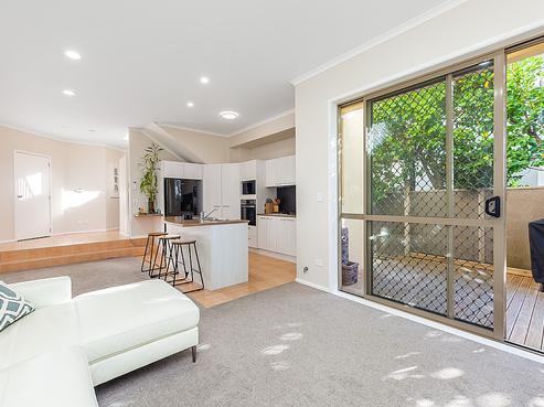 3 Trimaran Drive, Gulf Harbour