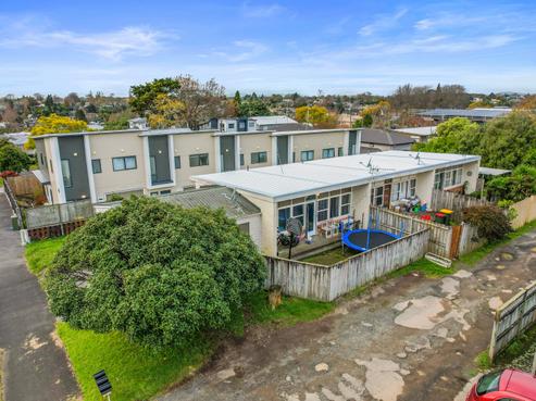 15D Edgecumbe Street, Whitiora