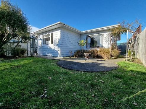 2 Turton Street, Allenton