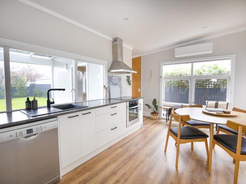 172 Vigor Brown Street, Napier South
