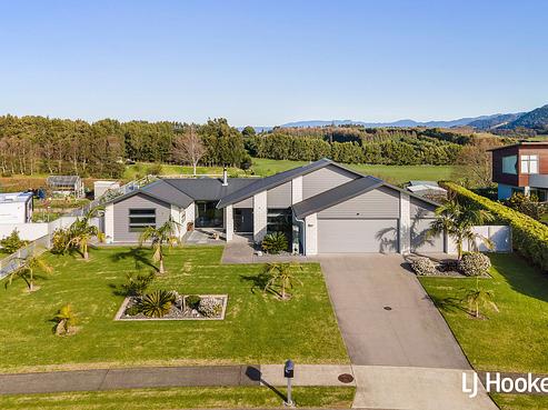 19 Athenree Heights, Athenree