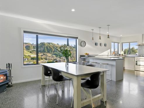 36 Dalmore Way, Acacia Bay