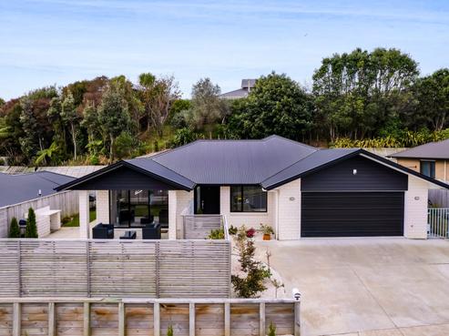 6 Frederick Place, Whalers Gate