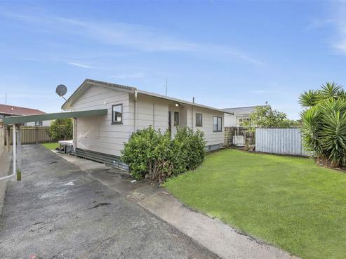 2/178 Finlayson Avenue, Clendon Park