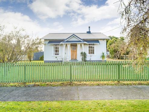 22 Carlisle Street, Milson