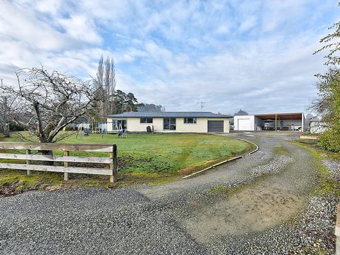 21 Esk Street, West Otago Surrounds