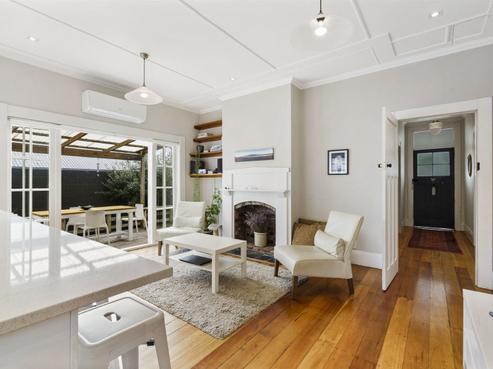24 Abbotsford Terrace, Devonport