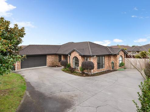 56 Farringdon Avenue, Rototuna North