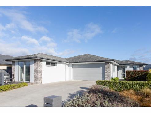 87 Kupe Drive, Whitianga