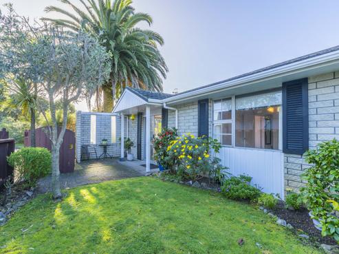 7A Olive Terrace, Paraparaumu Beach
