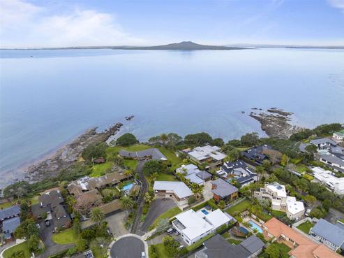 17 Red Bluff Rise, Campbells Bay