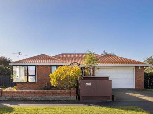2/1 Apollo Place, Papanui