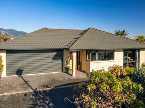 4 Gershwin Grove, Stoke