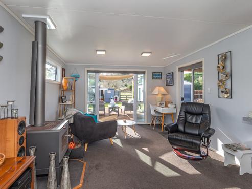 50 Koputara Road, Himatangi Beach
