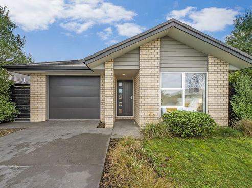 9 Burford Way, Rolleston