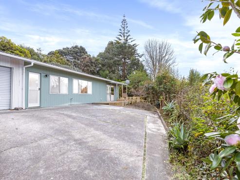 2/61 Glamorgan Drive, Torbay
