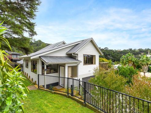 9 Dee Place, Torbay