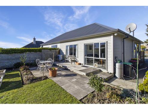 119 Luxmoore Road, Marchwiel