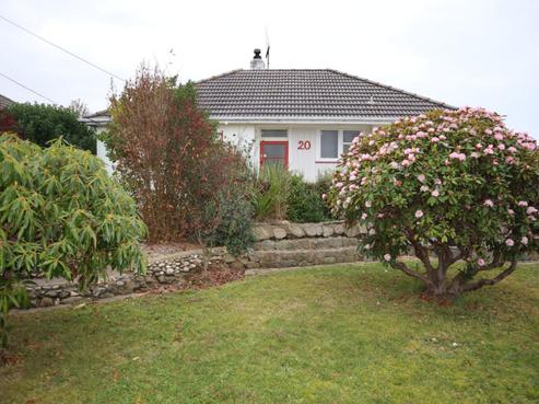 20 Harlech Street, Oamaru