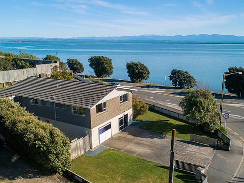2 Clifton Place, Marybank