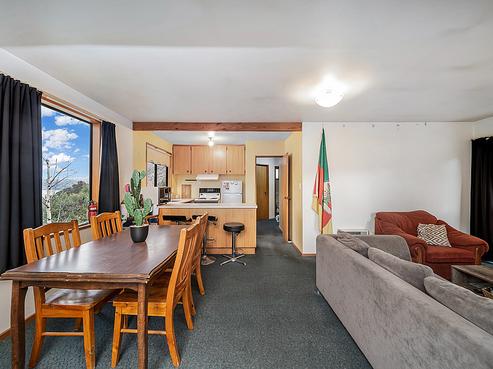 10B Wye Place, Fernhill/Sunshine Bay