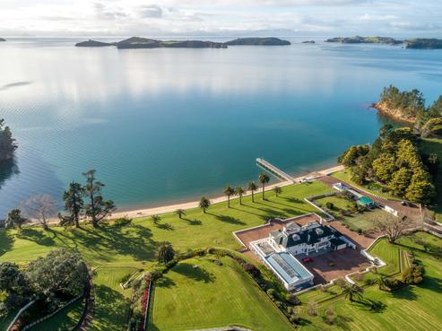 306 Cowes Bay Road, Waiheke Island