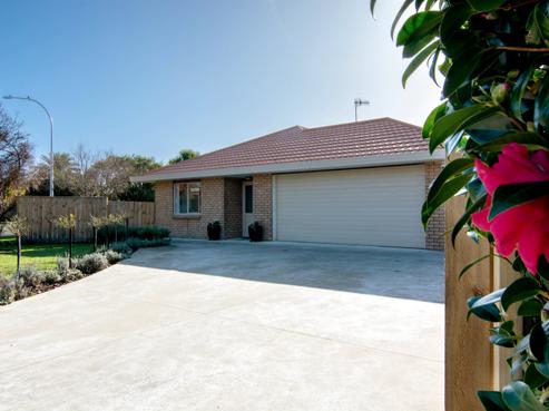 1 Leigh Place, Paraparaumu Beach
