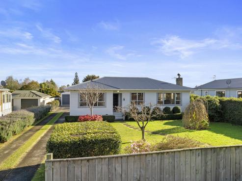 50 Aroha View Avenue, Te Aroha